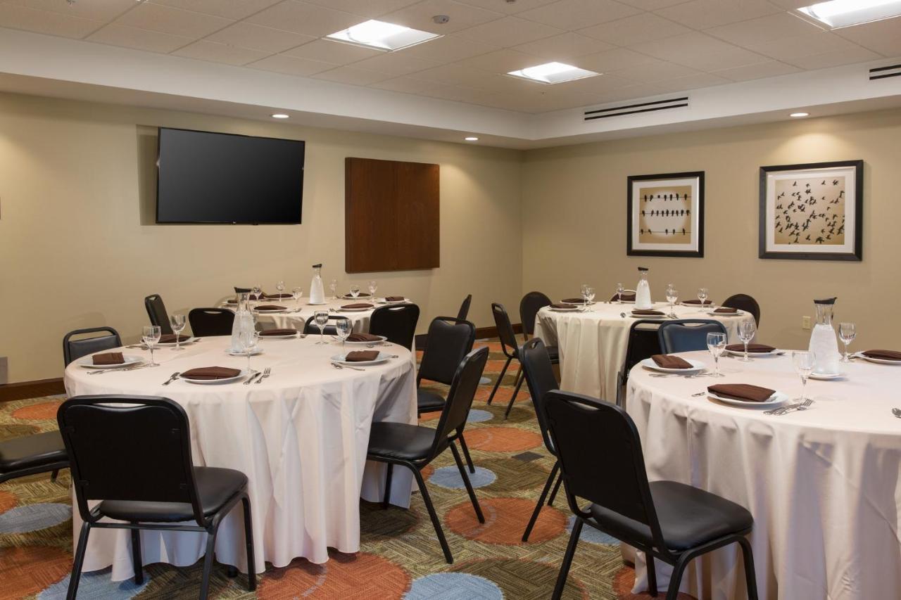 Staybridge Suites Corona South By Ihg Eksteriør billede