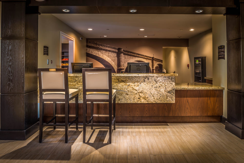 Staybridge Suites Corona South By Ihg Eksteriør billede