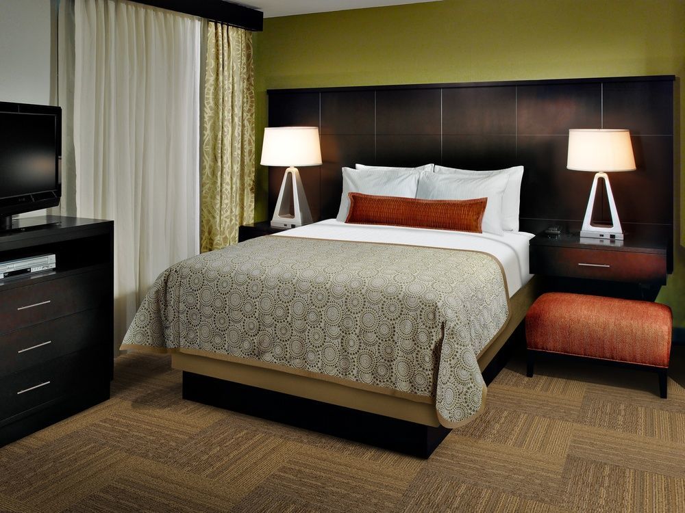 Staybridge Suites Corona South By Ihg Eksteriør billede