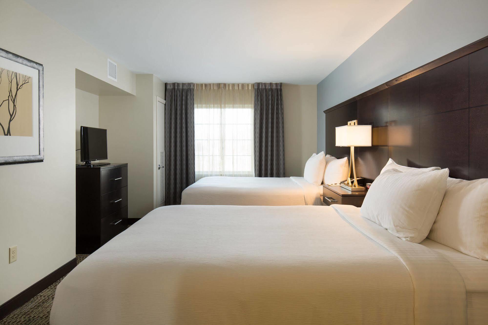Staybridge Suites Corona South By Ihg Eksteriør billede