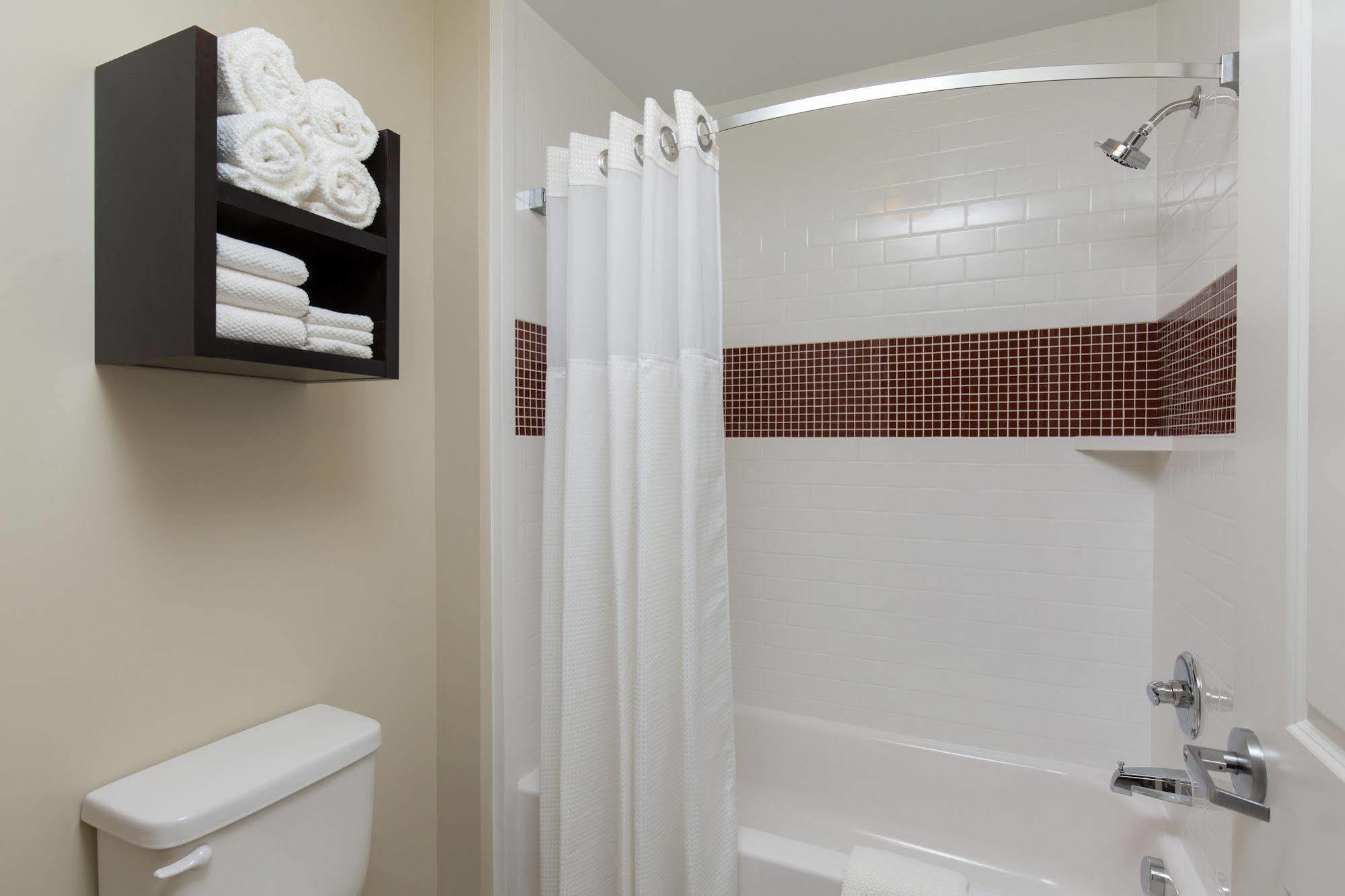 Staybridge Suites Corona South By Ihg Eksteriør billede