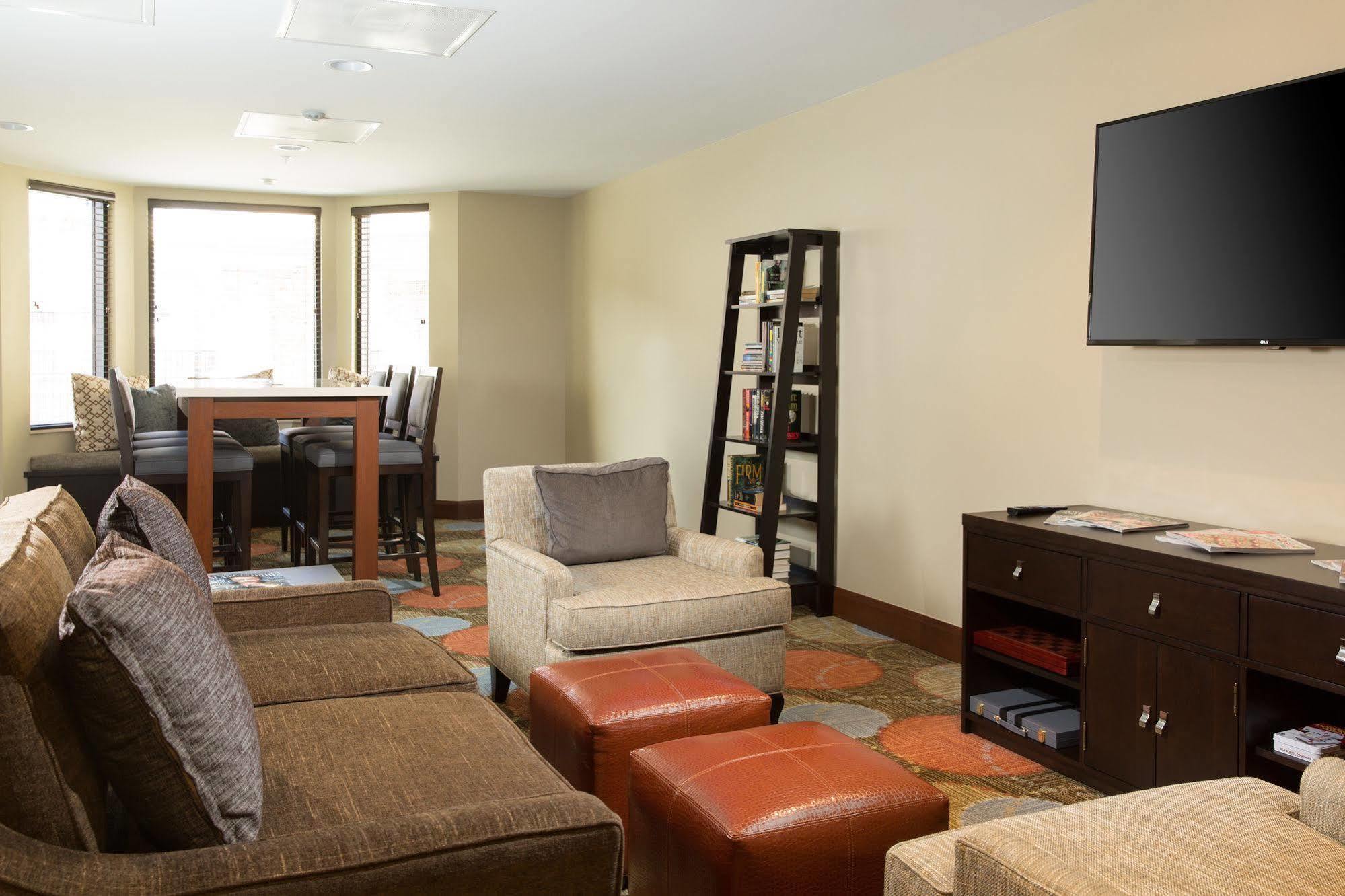 Staybridge Suites Corona South By Ihg Eksteriør billede